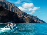 HoloHolo Charters Na Pali-Niihau Supertour